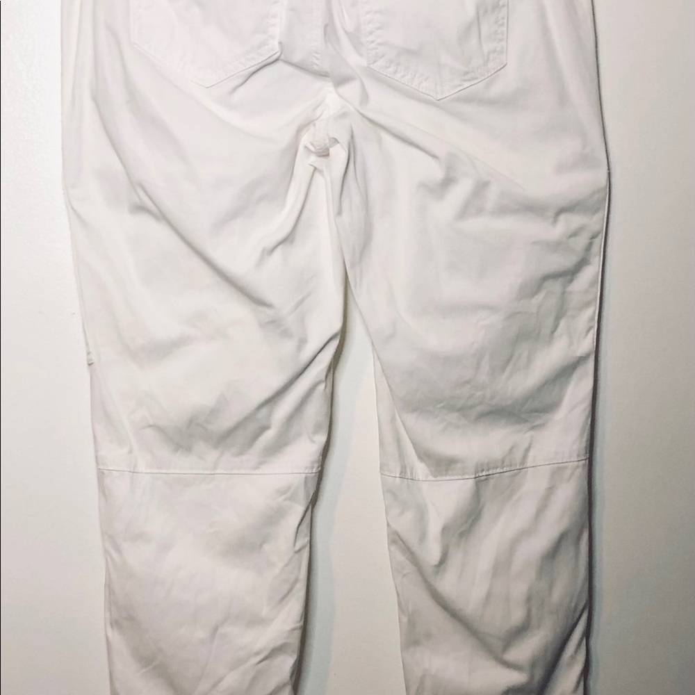 Capris - Picture 2 of 6